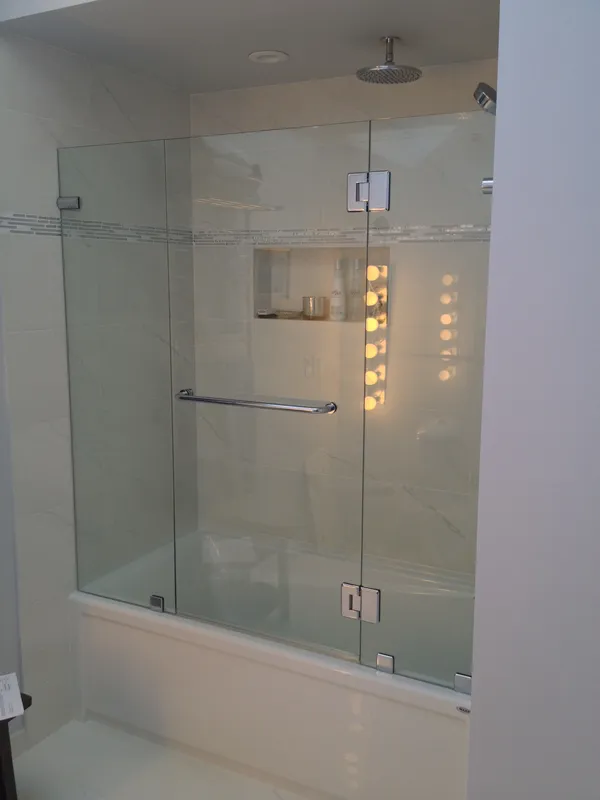 Type 212F frameless bathtub enclosure