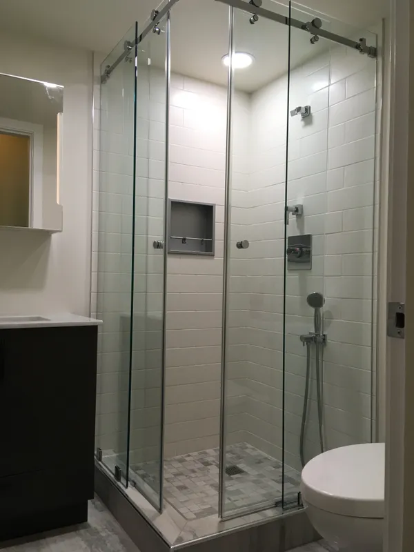 SL Corner frameless shower enclosure variant 2