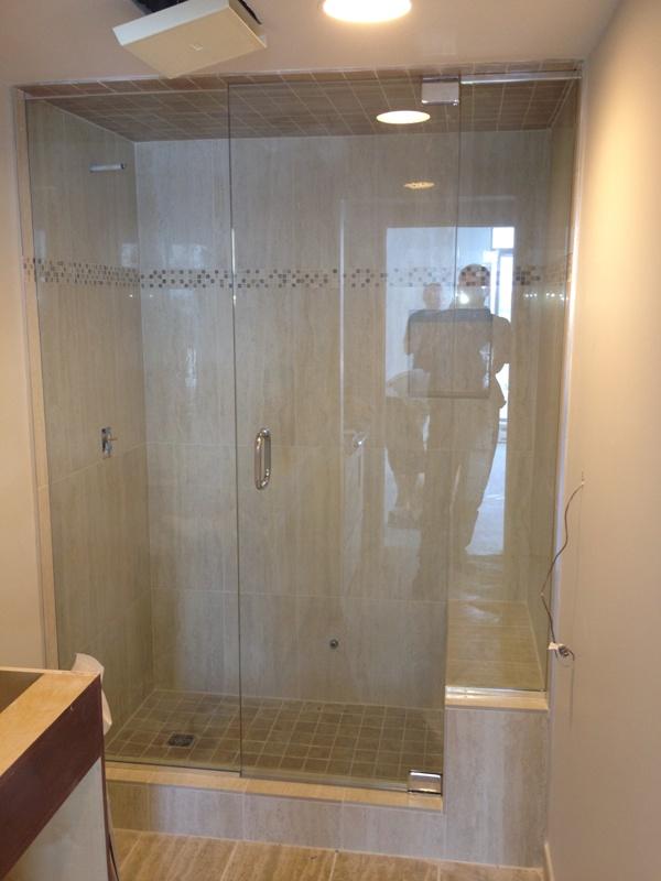 Type 212-NS frameless shower enclosure